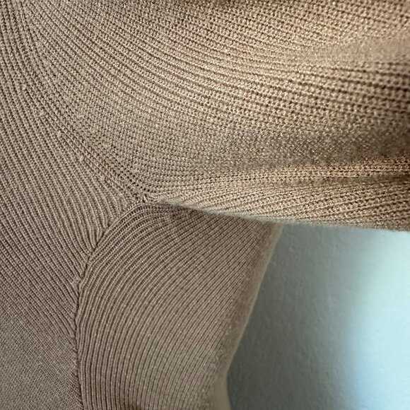 Aritzia Wilfred Sweetheart Sculpt Knit Blouse Long Sleeve Viscose Blend Brown Sz - Picture 5 of 10
